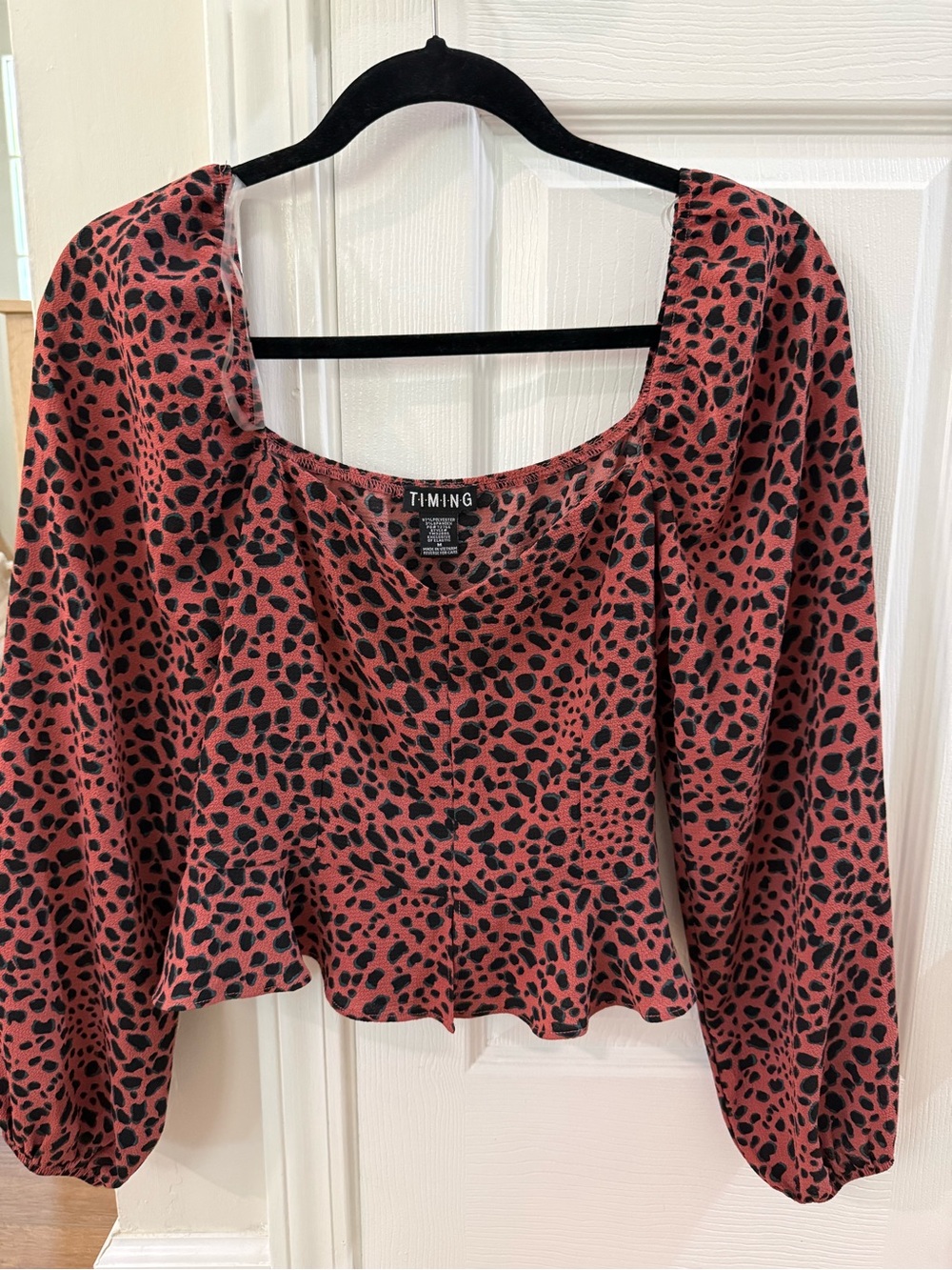 TIMING Dusty Rose Leopard Print Scoop Neck Blouse